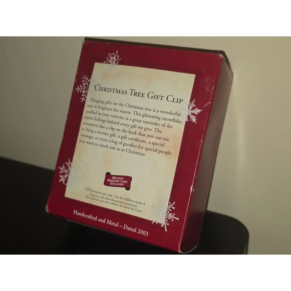 2003 Hallmark Keepsake‎ Christmas Ornament CHRISTMAS TREE GIFT CLIP